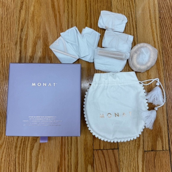 MONAT GLOBAL Other - Monat Styled So Sweet Hair Accessories Set